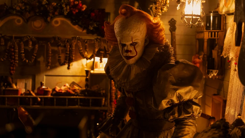 Творець ‘It: Welcome to Derry’ обіцяє, що другий сезон не уникне ‘жахливих’ культурних тем 1930-х років